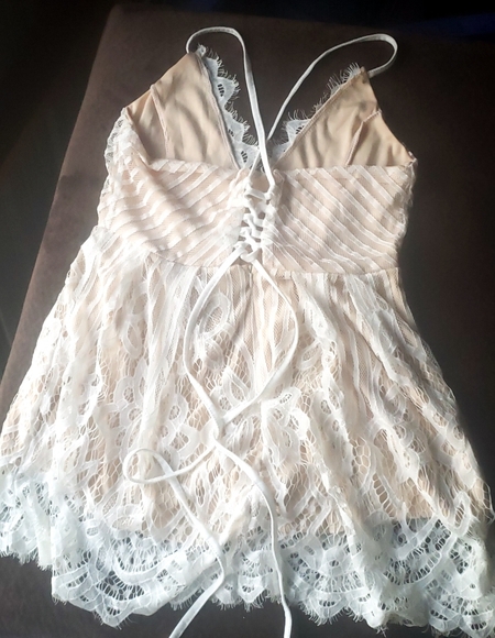 *******SOLD*******         Lace Tank/Romper* - Picture 2 of 5